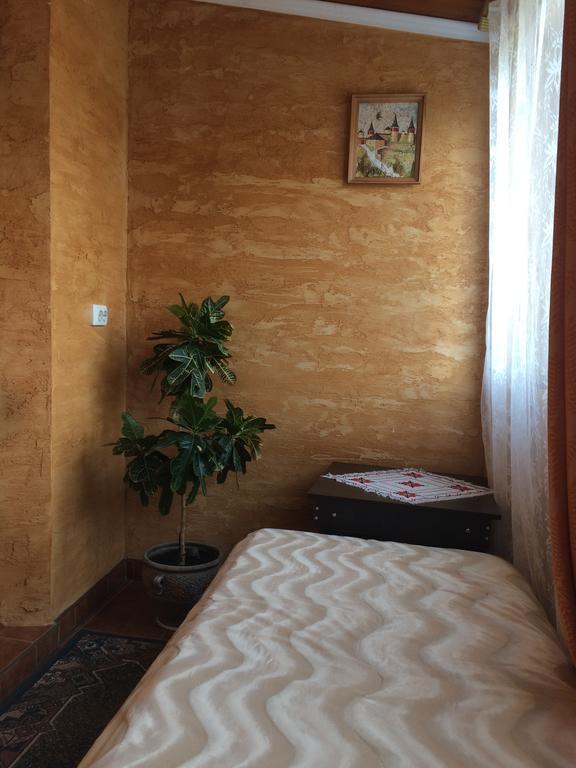 Rooms With Fortetsya View Kamieniec Podolski Zewnętrze zdjęcie