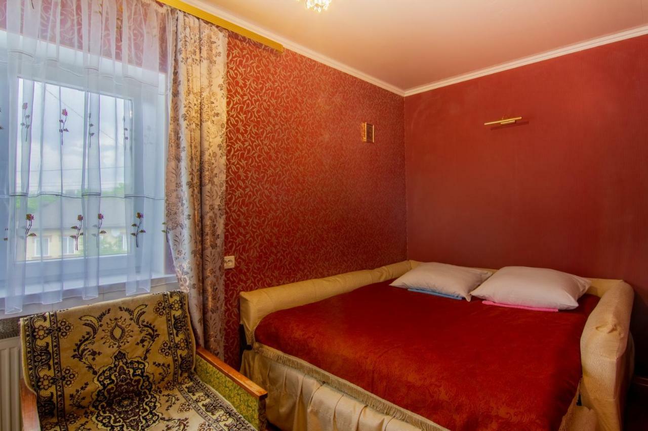 Rooms With Fortetsya View Kamieniec Podolski Zewnętrze zdjęcie