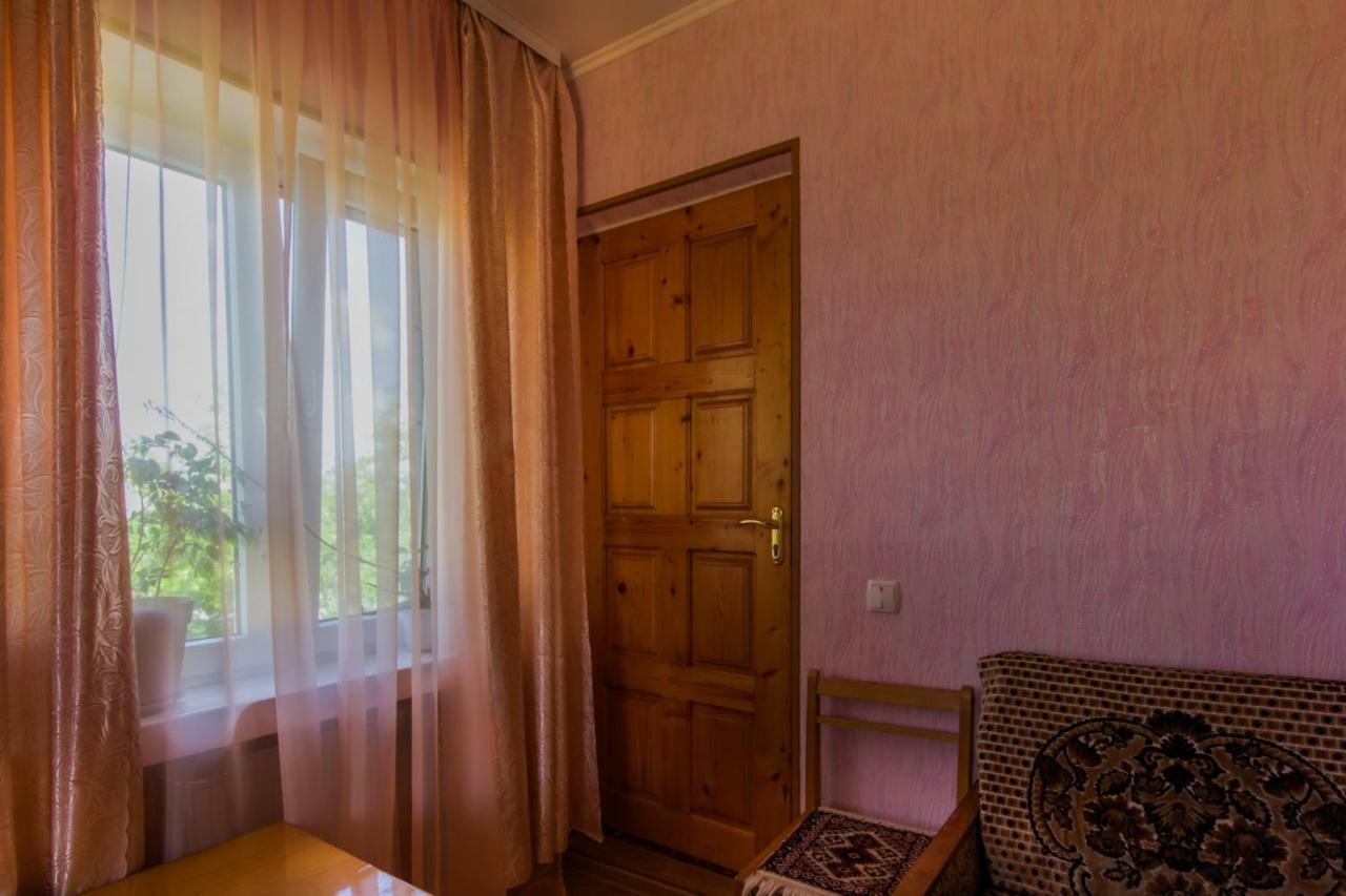 Rooms With Fortetsya View Kamieniec Podolski Zewnętrze zdjęcie