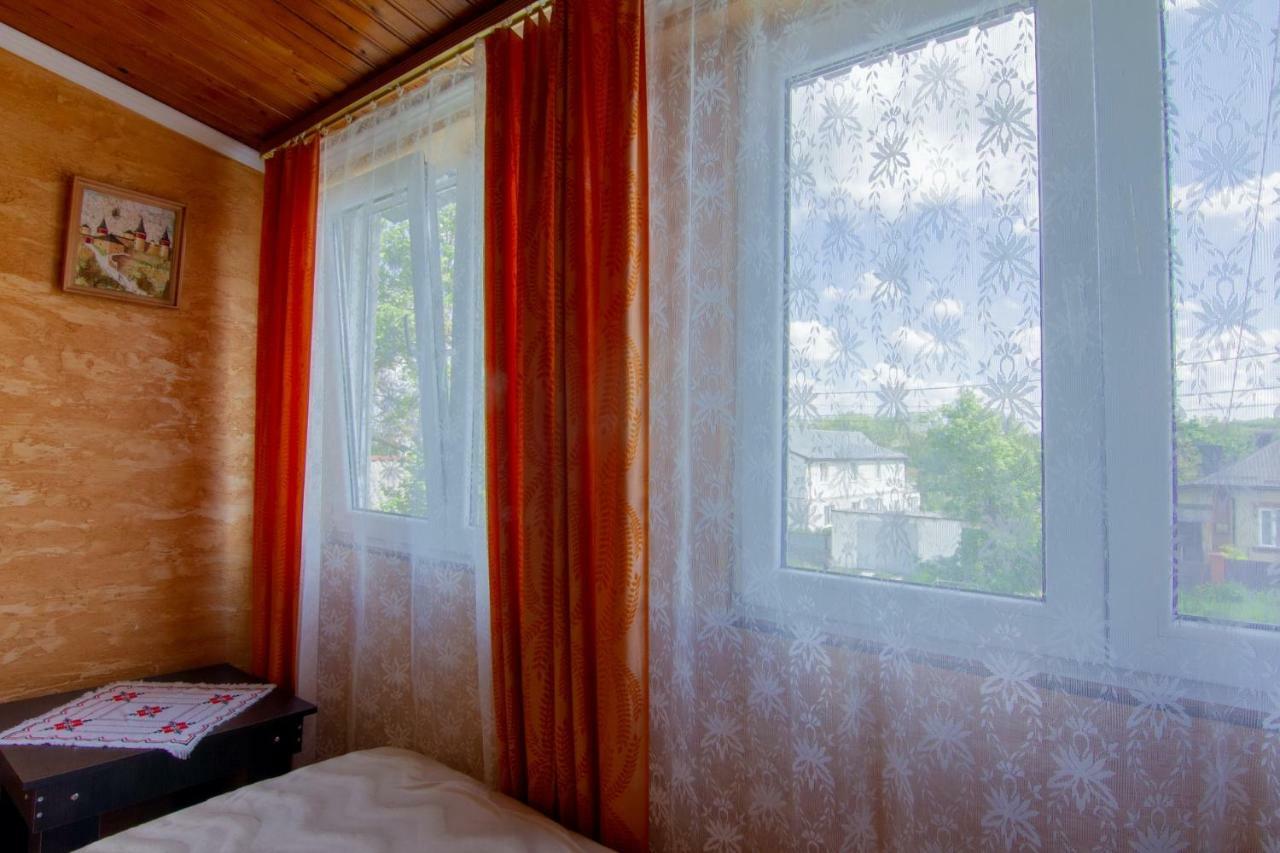 Rooms With Fortetsya View Kamieniec Podolski Zewnętrze zdjęcie